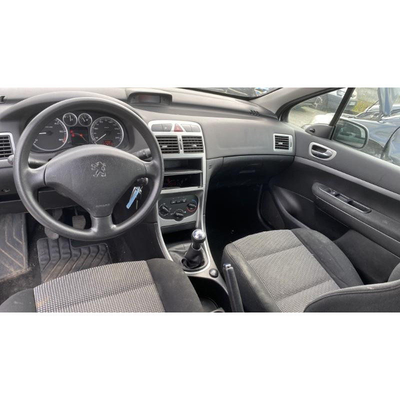 Vitre arriere droit PEUGEOT 307 Photo n°11