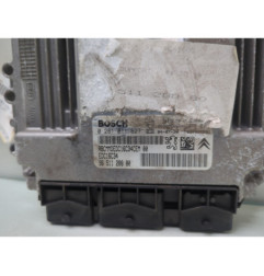 Calculateur moteur PEUGEOT 307