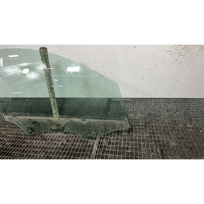 Vitre avant droit PEUGEOT 308 2 Photo n°2