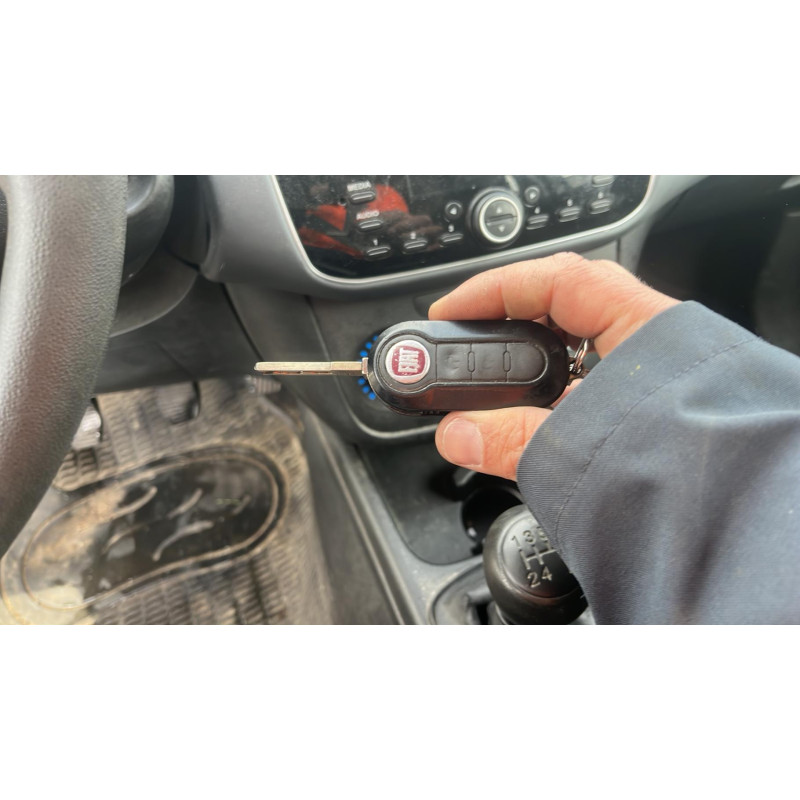 Plage arriere FIAT PUNTO EVO 3 Photo n°9