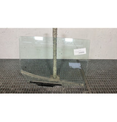 Vitre arriere droit HYUNDAI I 10 2 Photo n°1