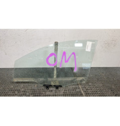 Vitre avant gauche HYUNDAI I 10 2 Photo n°1
