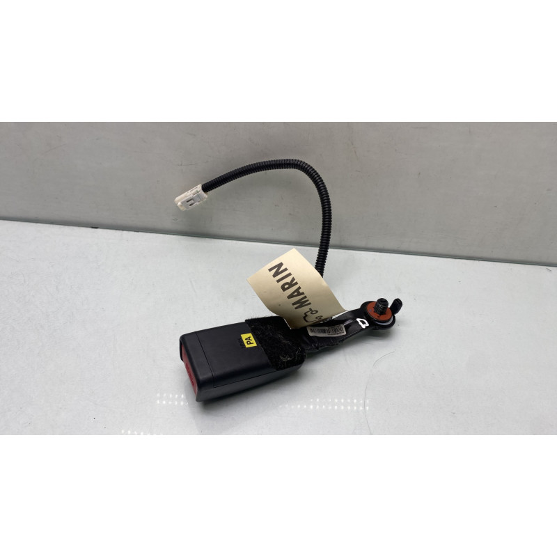 Attache ceinture avant droit HYUNDAI I 10 2 Photo n°4