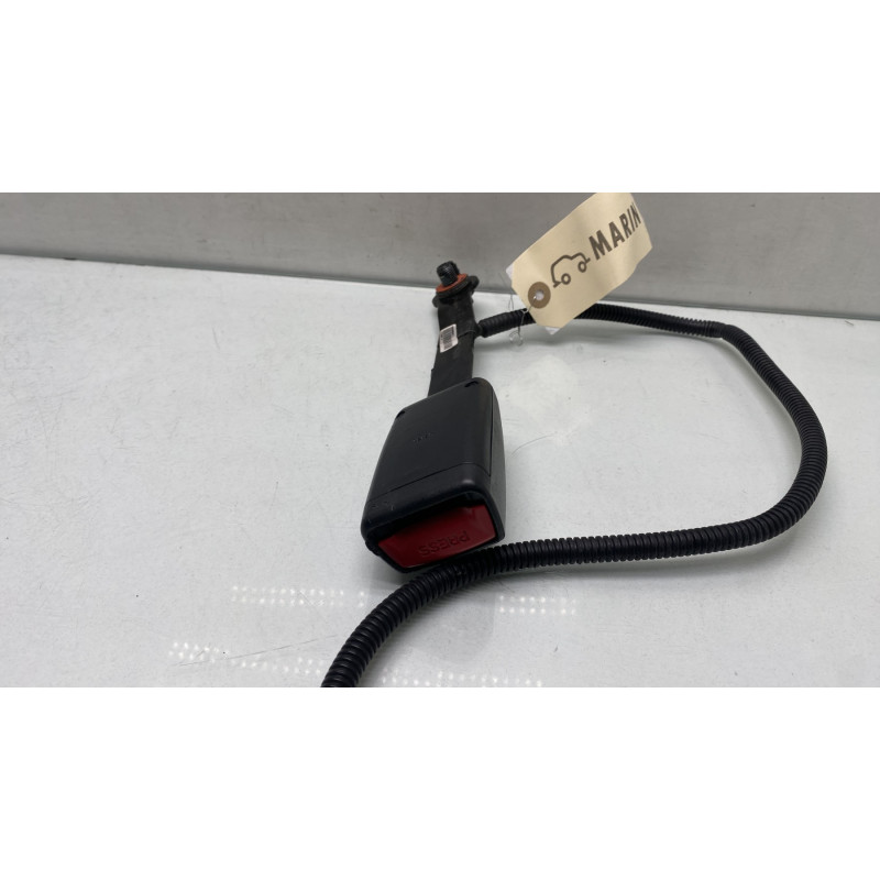 Attache ceinture avant gauche HYUNDAI I 10 2 Photo n°3