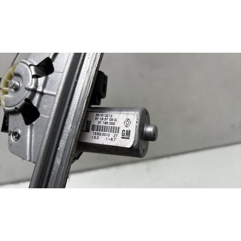Leve vitre electrique avant droit RENAULT TRAFIC 2 Photo n°4