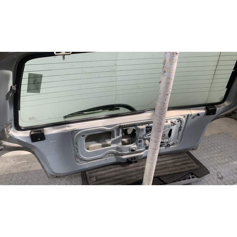 Malle/Hayon arriere RENAULT TWINGO 1 Photo n°9
