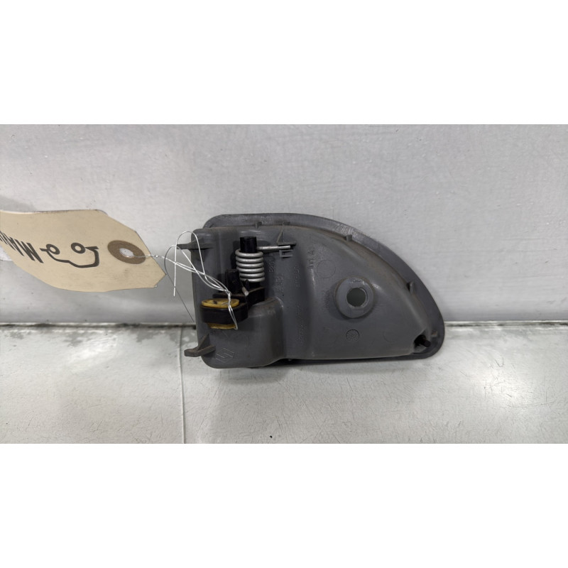 Poignee interieur avant droit RENAULT TWINGO 1 Photo n°2