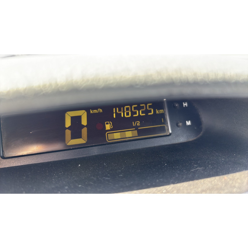 Attache ceinture arriere gauche RENAULT TWINGO 1 Photo n°16