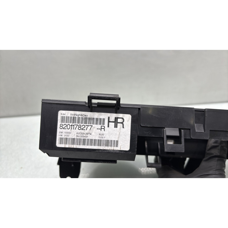Compteur RENAULT TWINGO 2 Photo n°4