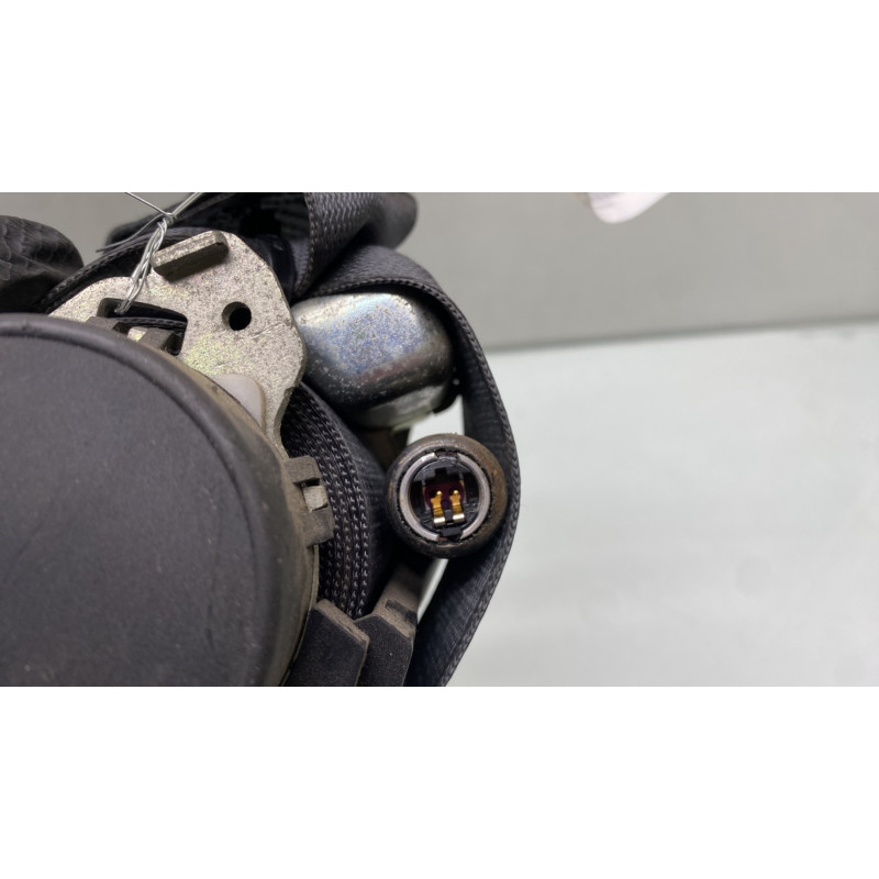Pretensionneur de ceinture arriere gauche RENAULT SCENIC 2 Photo n°4