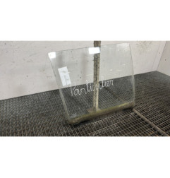 Vitre arriere droit RENAULT SUPER 5