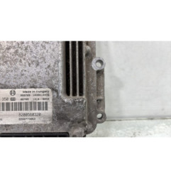 Calculateur moteur RENAULT VEL SATIS