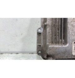 Calculateur moteur RENAULT VEL SATIS