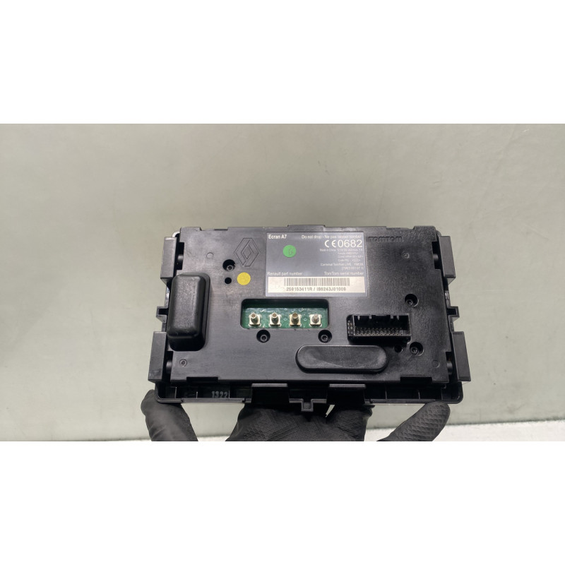 Ecran GPS RENAULT MEGANE 3 Photo n°2