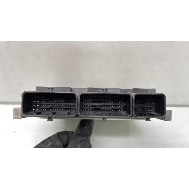 Calculateur moteur RENAULT MEGANE 3 Photo n°3