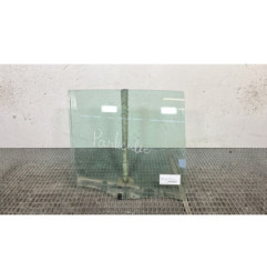 Vitre arriere droit RENAULT MODUS Photo n°1