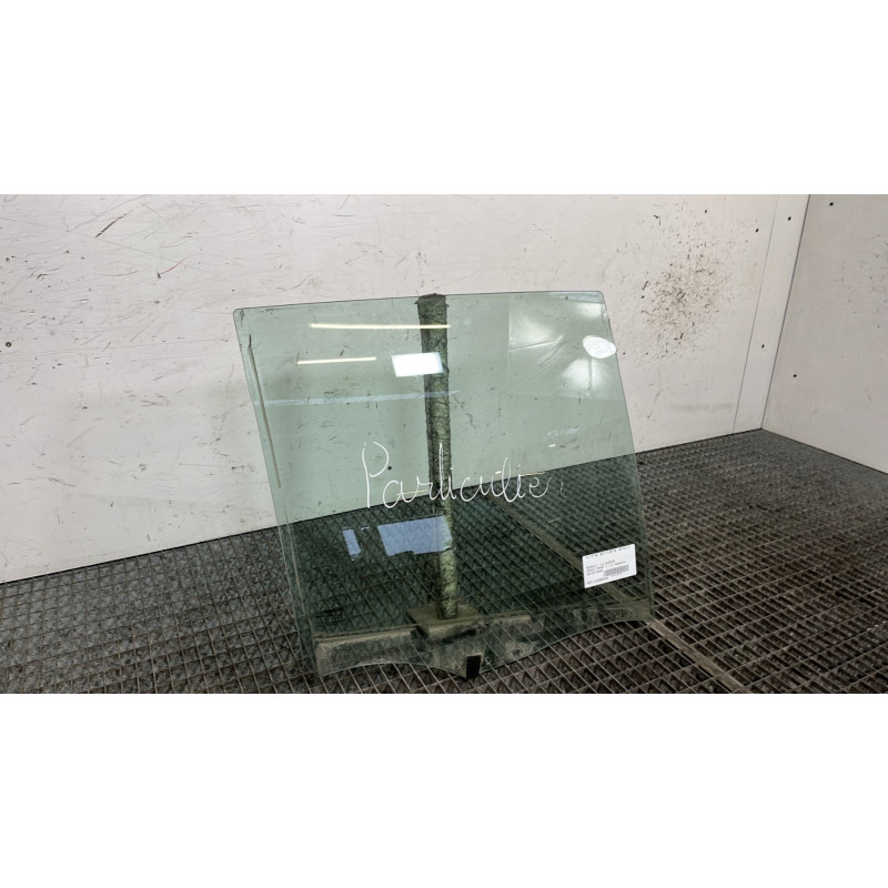 Vitre arriere droit RENAULT MODUS Photo n°2