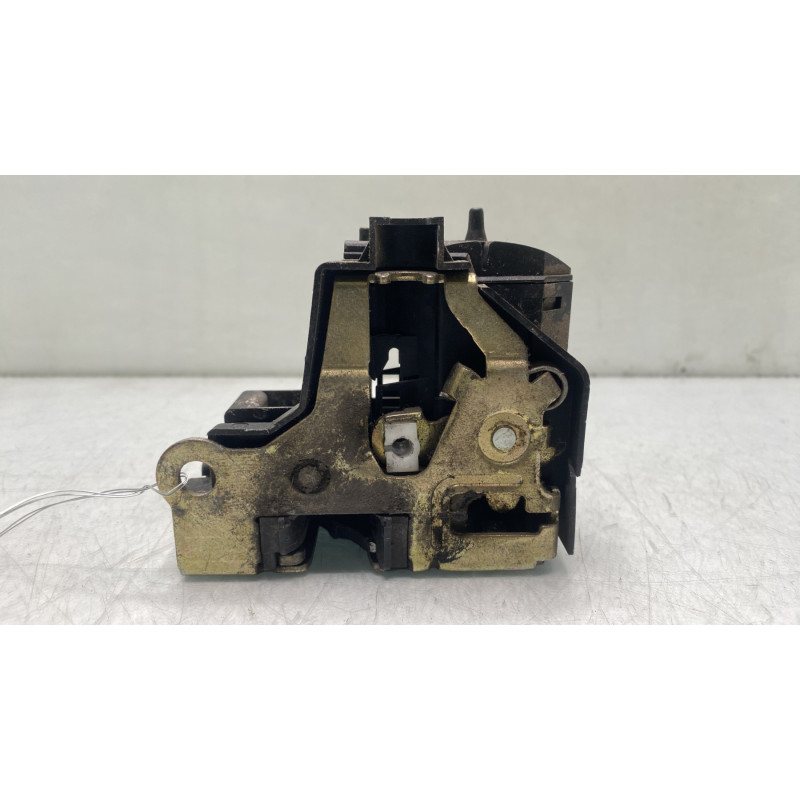 Serrure avant droit RENAULT SCENIC 1 Photo n°3