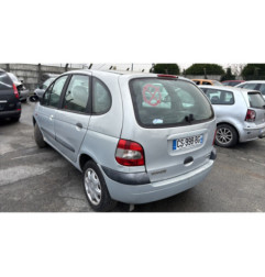 Serrure avant droit RENAULT SCENIC 1