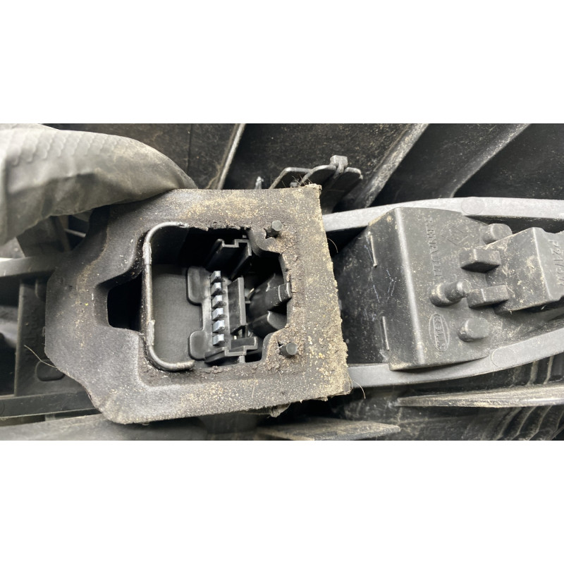 Feu arriere principal droit (feux) RENAULT SCENIC 2 Photo n°3