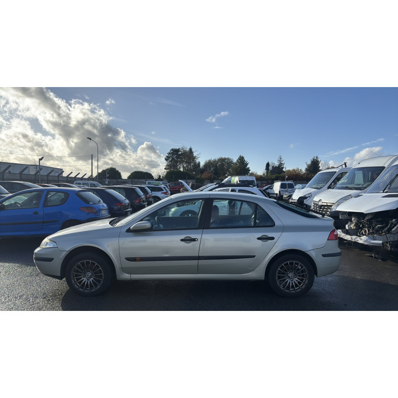 Aile avant gauche RENAULT LAGUNA 2 Photo n°15