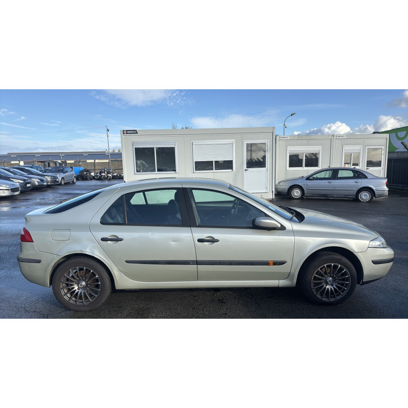 Alternateur RENAULT LAGUNA 2 Photo n°17