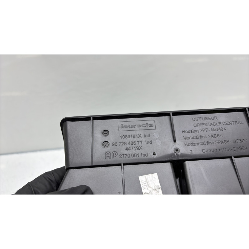 Aerateur tableau de bord PEUGEOT 208 1 Photo n°4