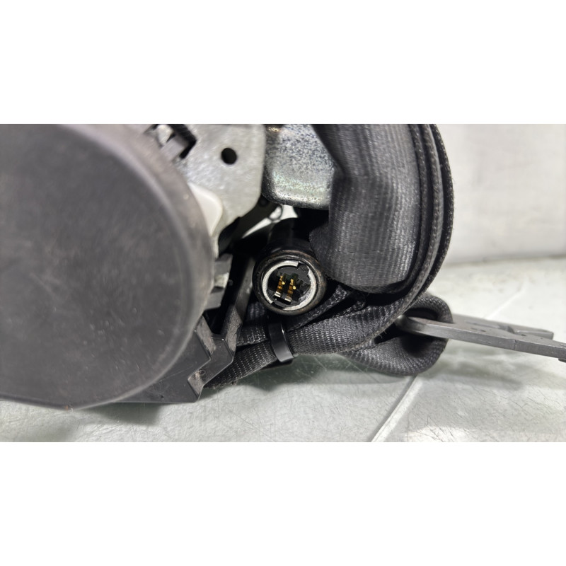 Pretensionneur de ceinture avant droit RENAULT LAGUNA 3 Photo n°4
