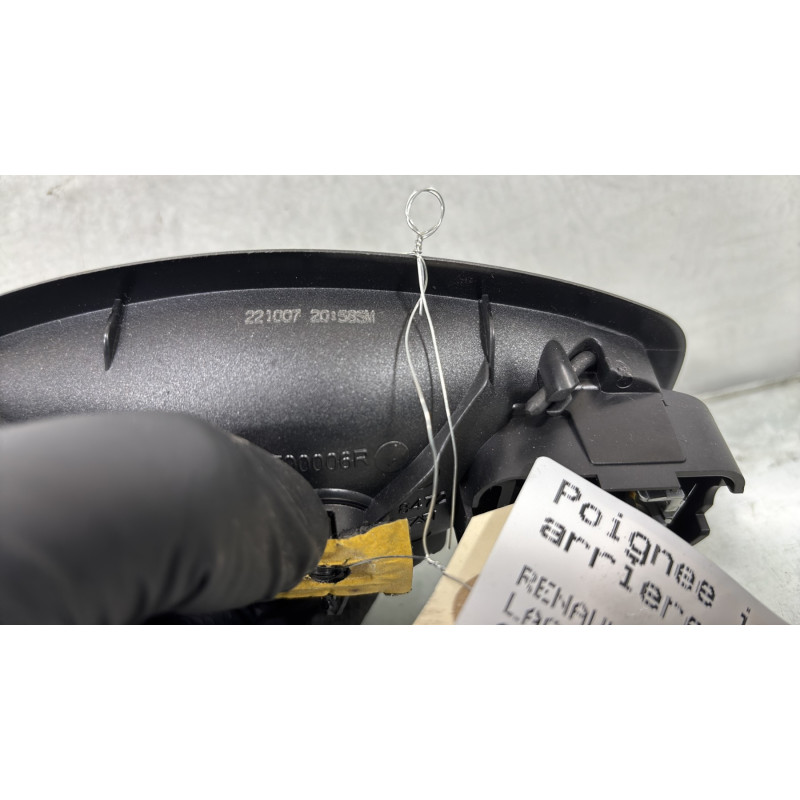 Poignee interieur arriere gauche RENAULT LAGUNA 3 Photo n°6