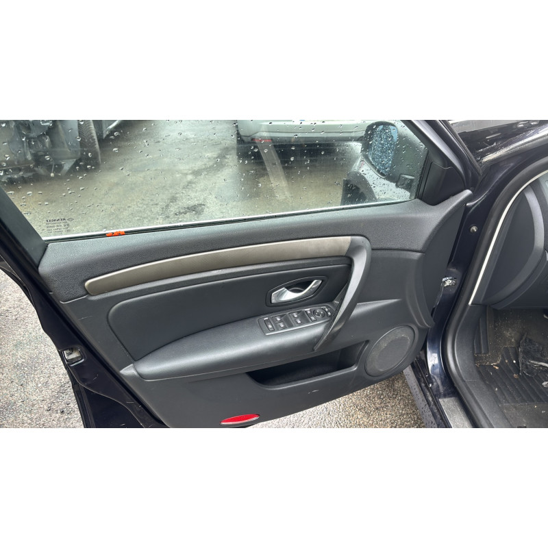 Porte arriere gauche RENAULT LAGUNA 3 Photo n°17