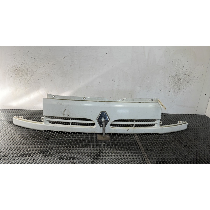 Calandre RENAULT MASTER 2 Photo n°1