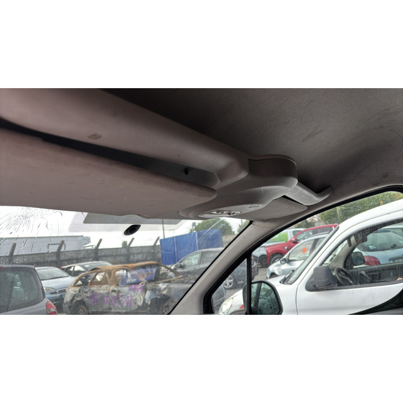 Vitre avant droit PEUGEOT PARTNER 2 Photo n°19