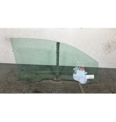 Vitre avant gauche RENAULT MEGANE 2
