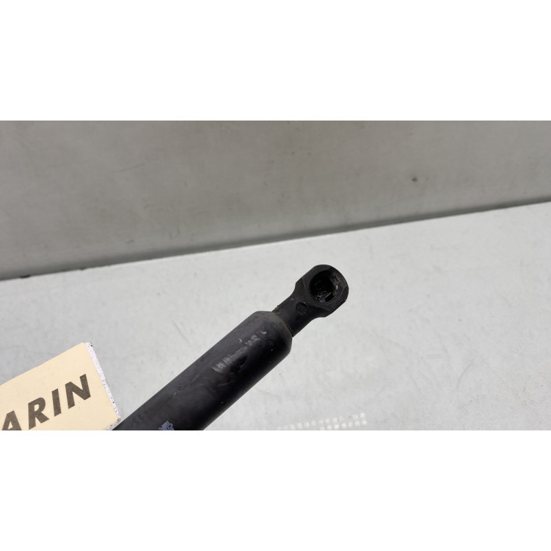 Verin de capot RENAULT CLIO 4 Photo n°3