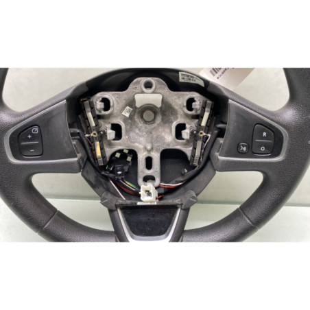 Volant RENAULT CLIO 4