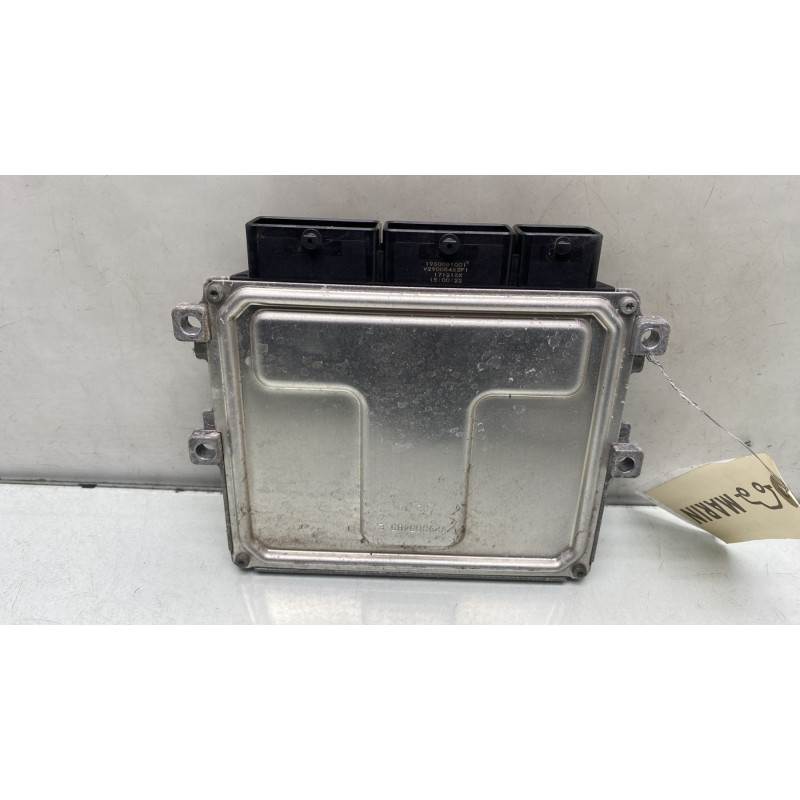 Calculateur moteur RENAULT CLIO 4 Photo n°4