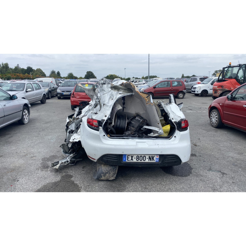 Eclairage de plaque RENAULT CLIO 4 Photo n°7