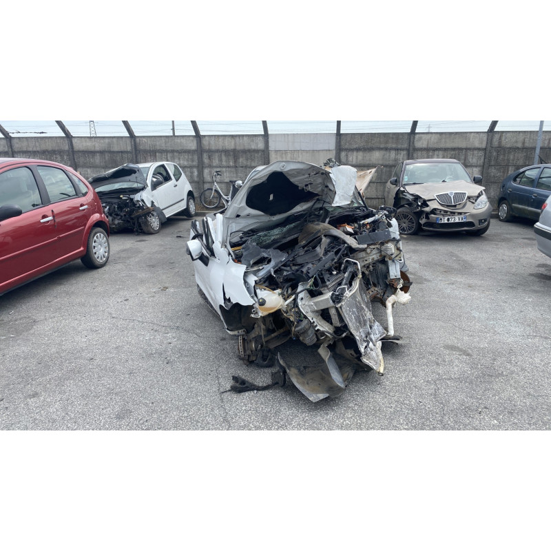 Eclairage de plaque RENAULT CLIO 4 Photo n°8