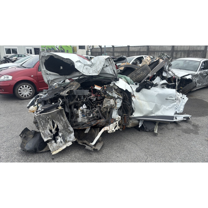 Eclairage de plaque RENAULT CLIO 4 Photo n°10