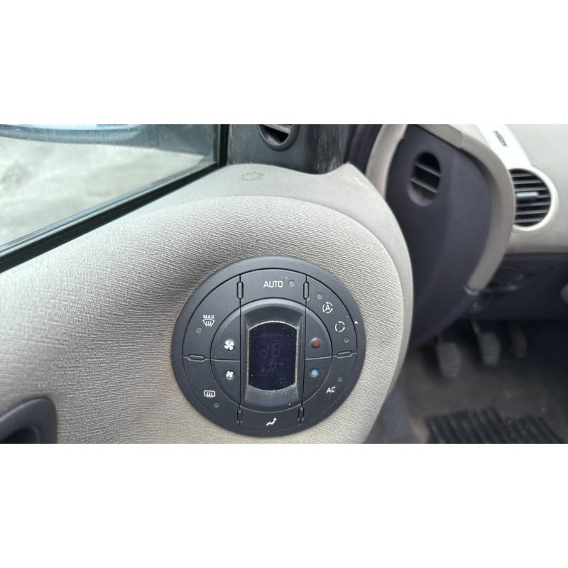 Trappe d'essence RENAULT ESPACE 4 Photo n°20