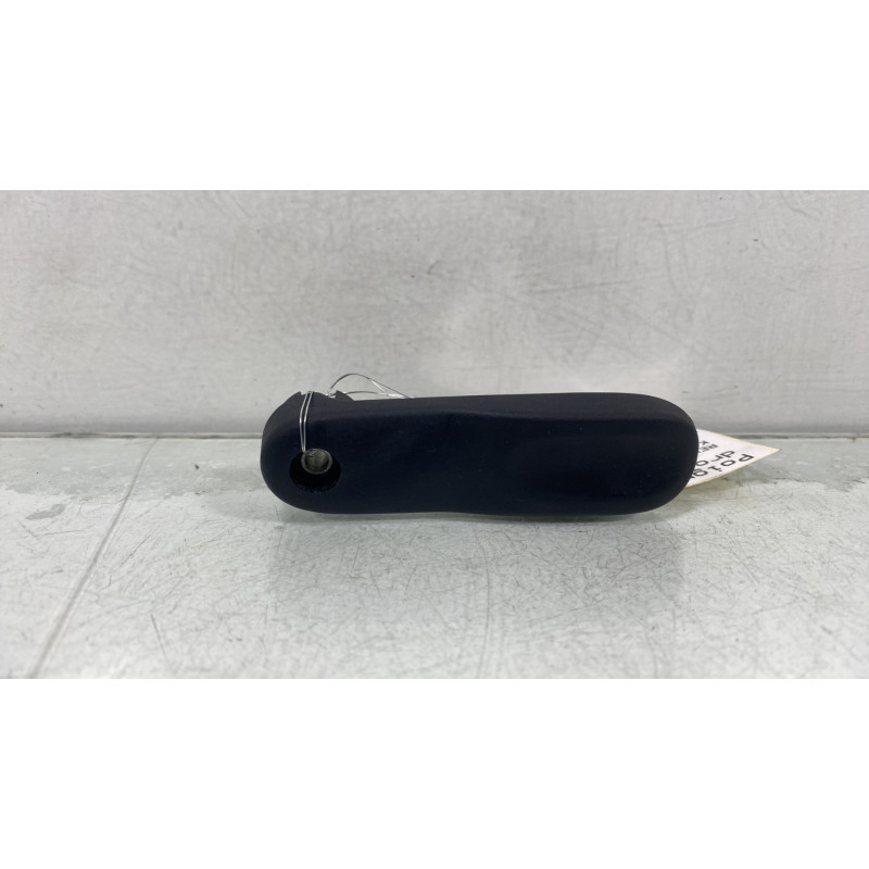 Poignee porte coffre droit RENAULT KANGOO 1 Photo n°1