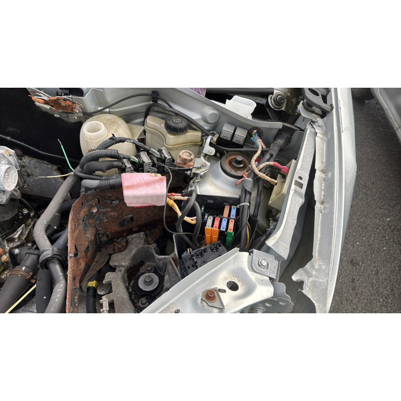 Poignee porte coffre droit RENAULT KANGOO 1 Photo n°11