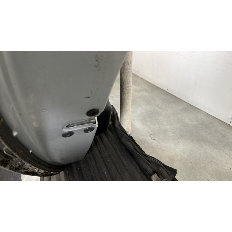Porte arriere gauche RENAULT LAGUNA 3 Photo n°3