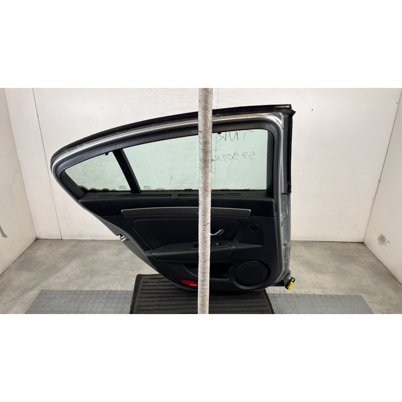 Porte arriere gauche RENAULT LAGUNA 3 Photo n°6