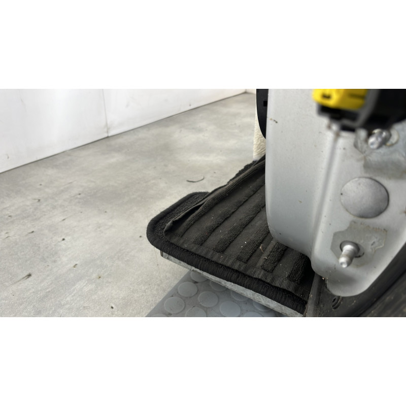 Porte avant gauche RENAULT LAGUNA 3 Photo n°4