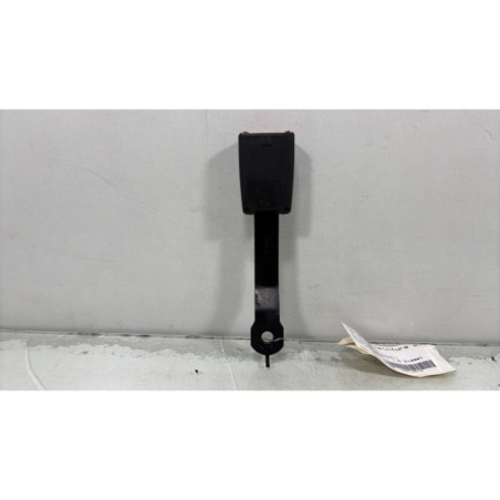 Attache ceinture avant droit RENAULT CLIO 3