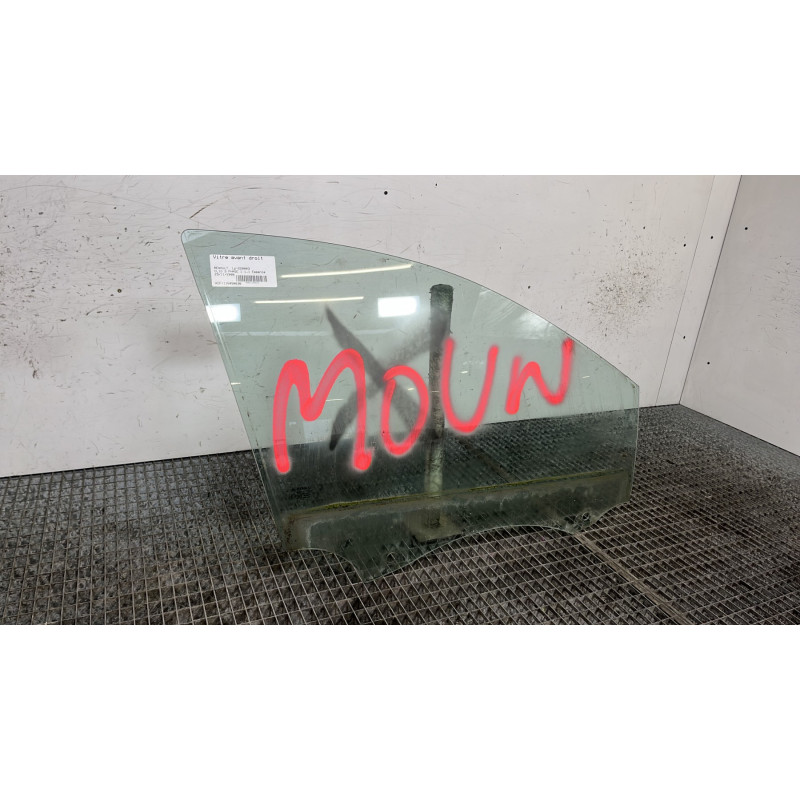 Vitre avant droit RENAULT CLIO 3 Photo n°3