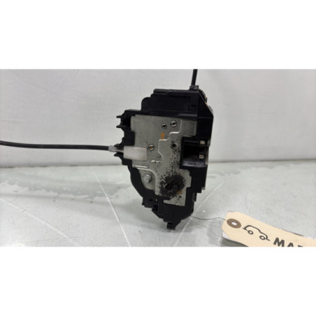 Serrure arriere droit RENAULT CLIO 3