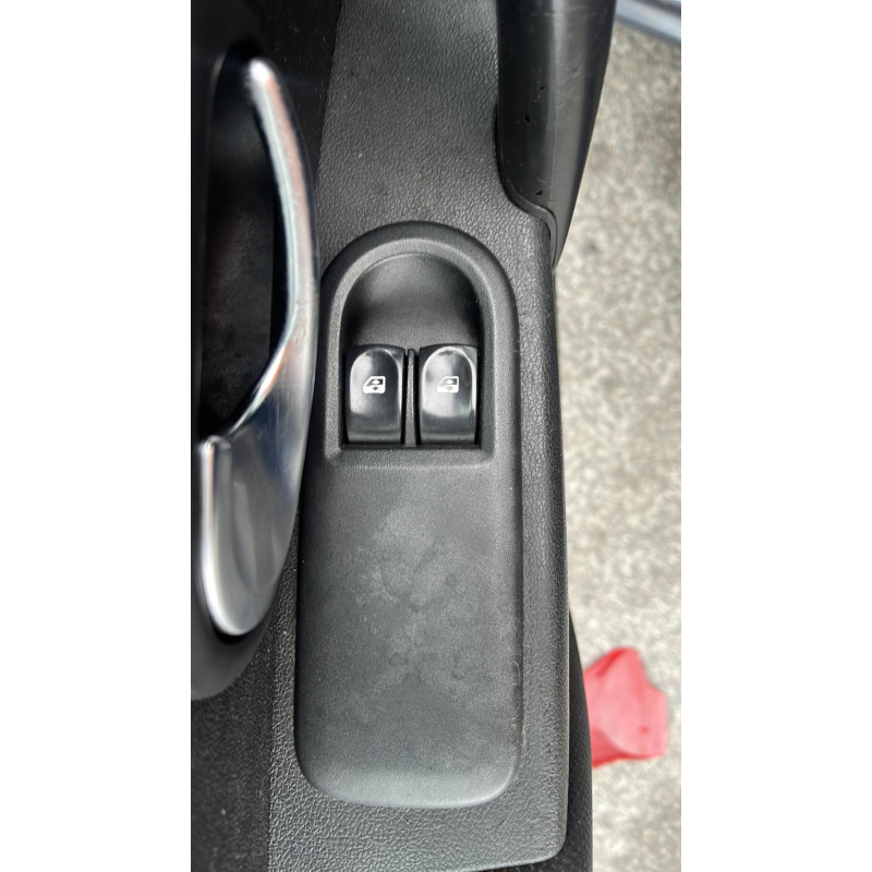 Aile avant gauche RENAULT CLIO 3 Photo n°6