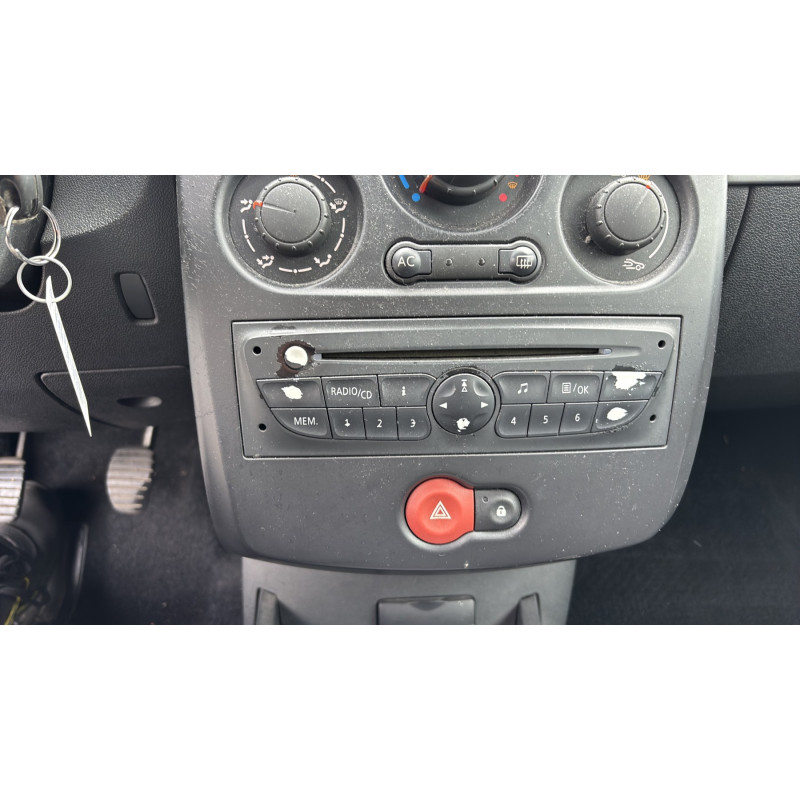 Interrupteur de leve vitre avant droit RENAULT CLIO 3 Photo n°20